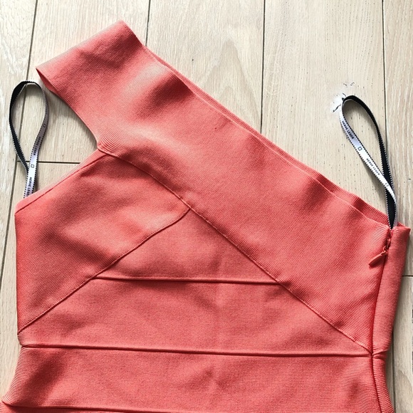 Herve Leger Paris Asymmetrical Mini Dress in Coral Peach Size M - Picture 8 of 13